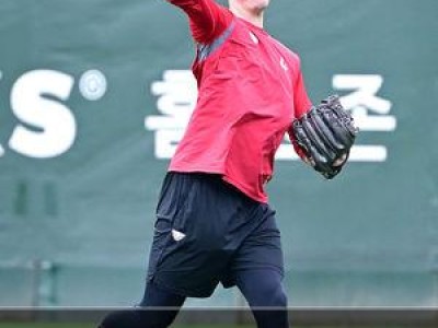 이숭용 감독 드류 앤더슨 몸 상태 자랑하며 희망 내비쳐