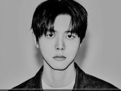 주우재 새 소속사 차량 타고 출근해 화제