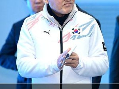 박윤재 발레리노 로잔 콩쿠르 우승에 문체부 장관 축전